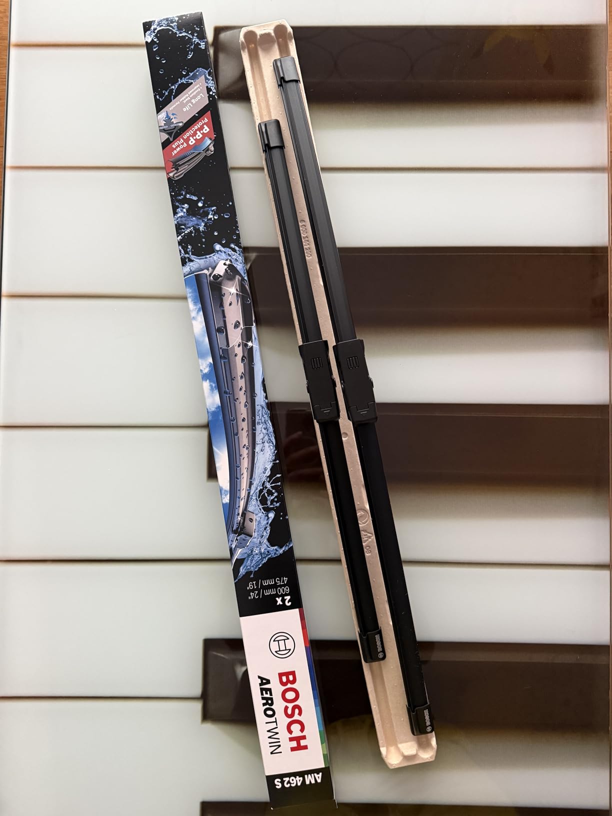 Bosch Spazzole tergicristallo AM462S Aerotwin set 2 pezzi anteriori piatte