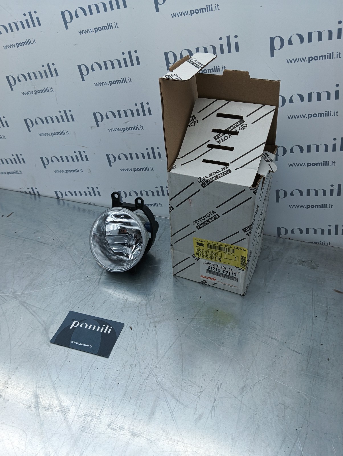 Pomili Fanaleria Fendinebbia lato destro Toyota Yaris (2014-2018) 81210-02110 nuovo