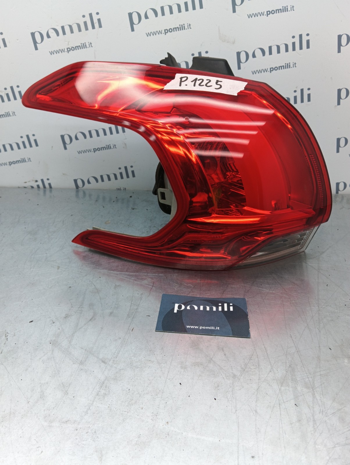 Pomili Fanaleria Peugeot 2008 9678074280 fanale posteriore sinistro usato