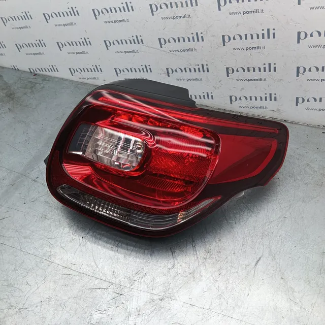 Pomili Fanaleria Fanale posteriore destro Citroën DS3 9676973380-00 usato