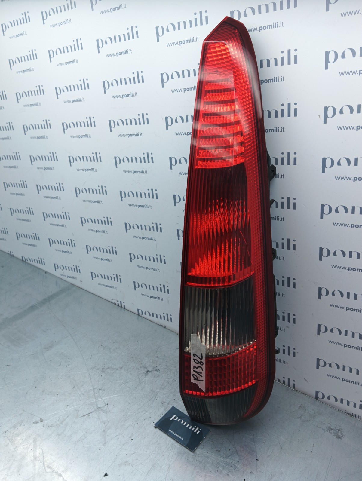 Pomili Fanaleria Fanale posteriore destro Ford Fiesta 20010748 usato