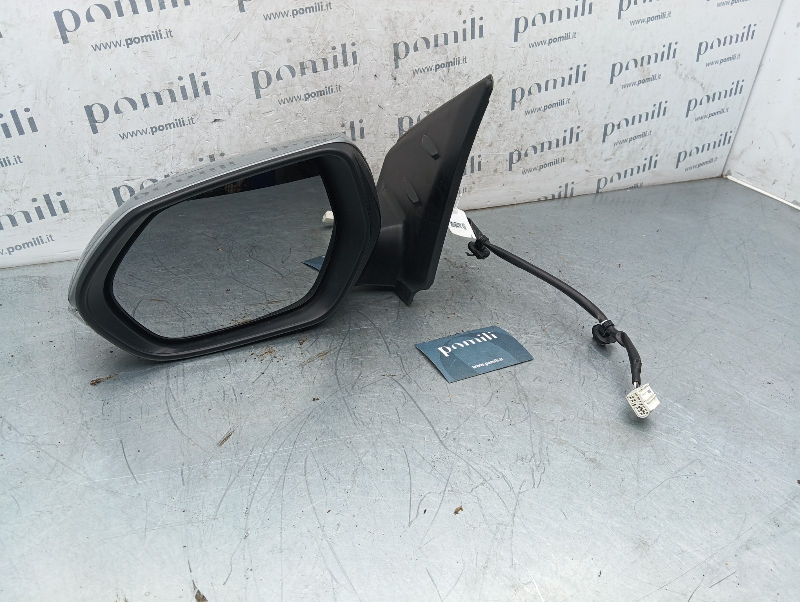 Pomili Cristalli Specchietto retrovisore sinistro Toyota Yaris 4 (2020-2026) 87940K0030 usato