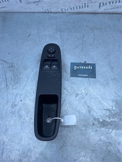 Pomili Rivestimenti interni Blocco comandi alzacristalli FIAT Punto Evo 2009-2013