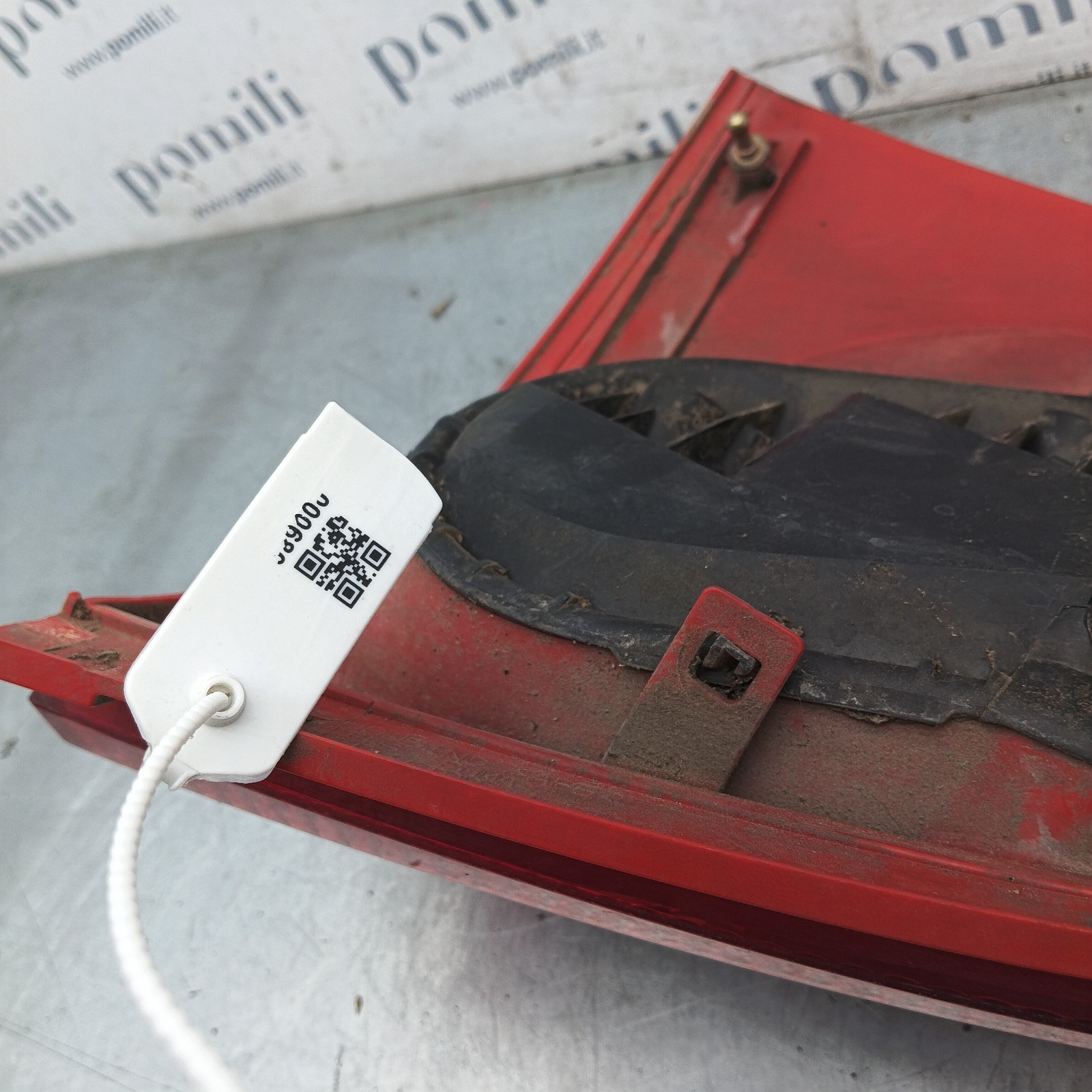 Pomili Fanaleria Citroen C1/Peugeot 107 81550-0H040 fanale posteriore destro usato