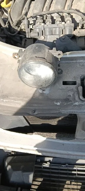 Pomili Fanaleria Proiettore fendinebbia DX Dacia Duster 03/10-12/13 destro