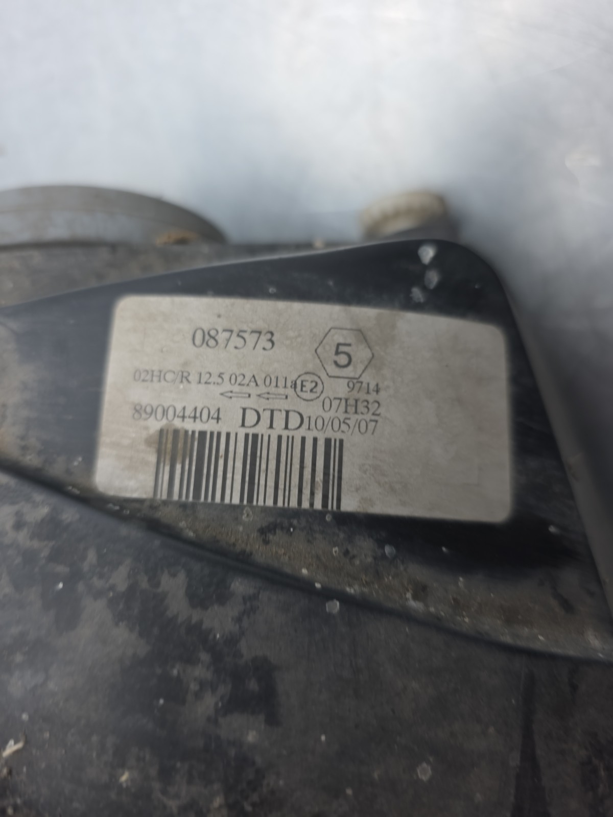 Pomili Fanaleria Citroen Saxo 89004404 faro anteriore destro usato