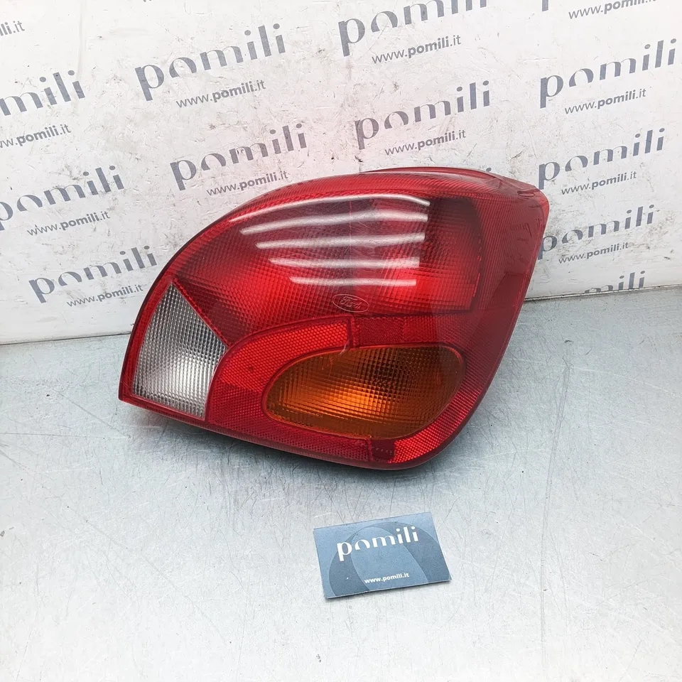 Pomili Fanaleria Fanale posteriore destro Ford Fiesta (1995-2002) 96FG13N004 usato