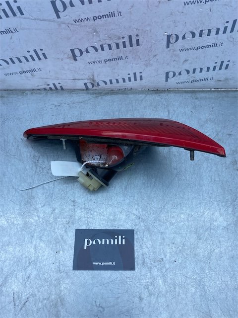 Pomili Fanaleria Fanale posteriore interno sinistro S001 MITSUBISHI COLT