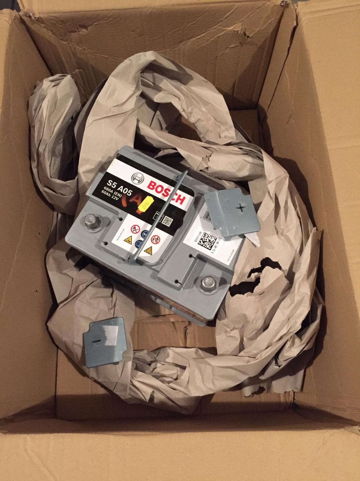 Bosch Batterie S5A05 batteria auto AGM 60 Ah Start/Stop