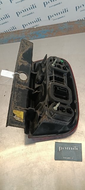 Pomili Fanaleria Fanale posteriore Dacia Duster sinistro 03/10-12/13