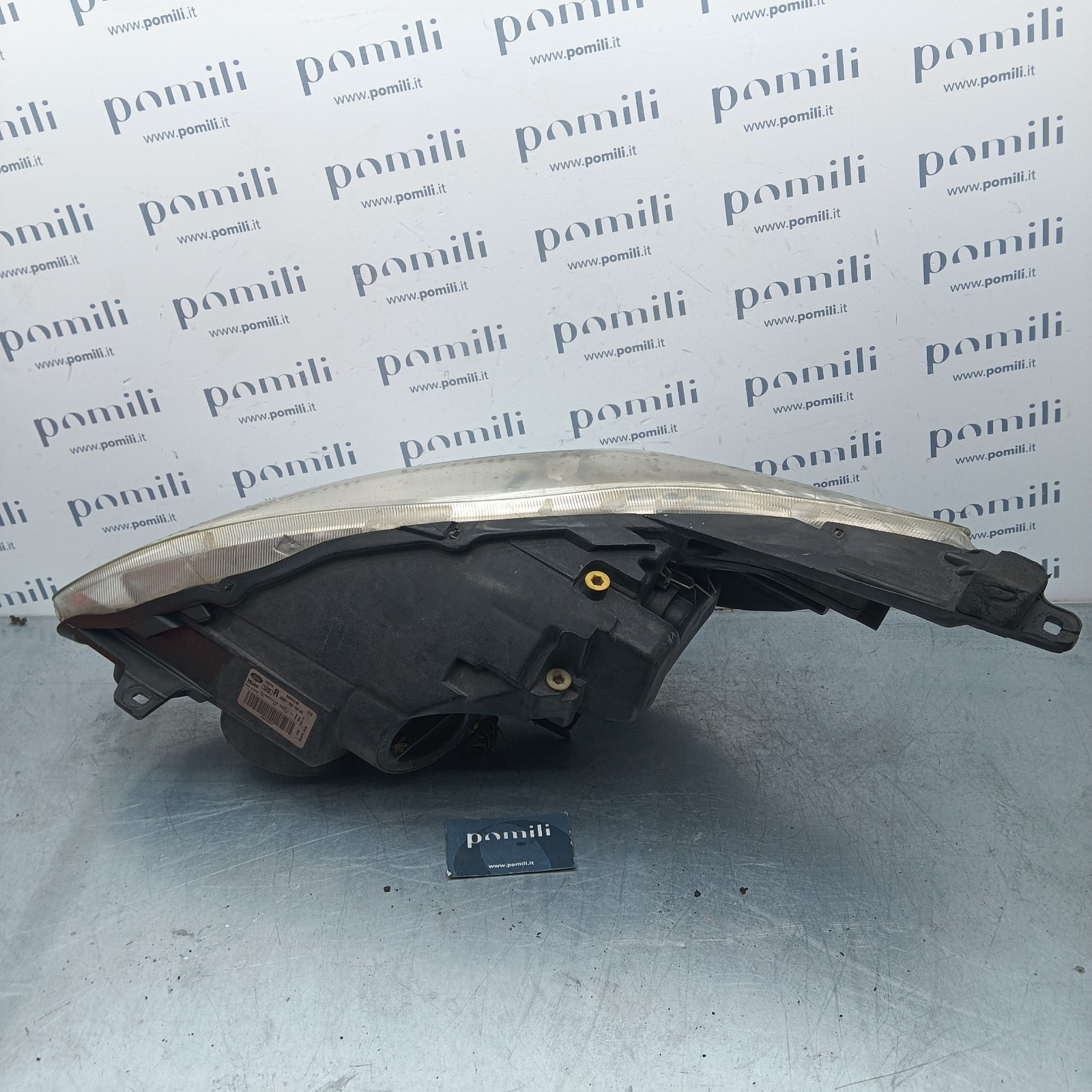 Pomili Fanaleria Ford C-Max II faro anteriore destro usato