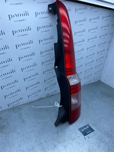 Pomili Fanaleria Fanale posteriore FIAT Panda 2Q destro 09/03-12/10