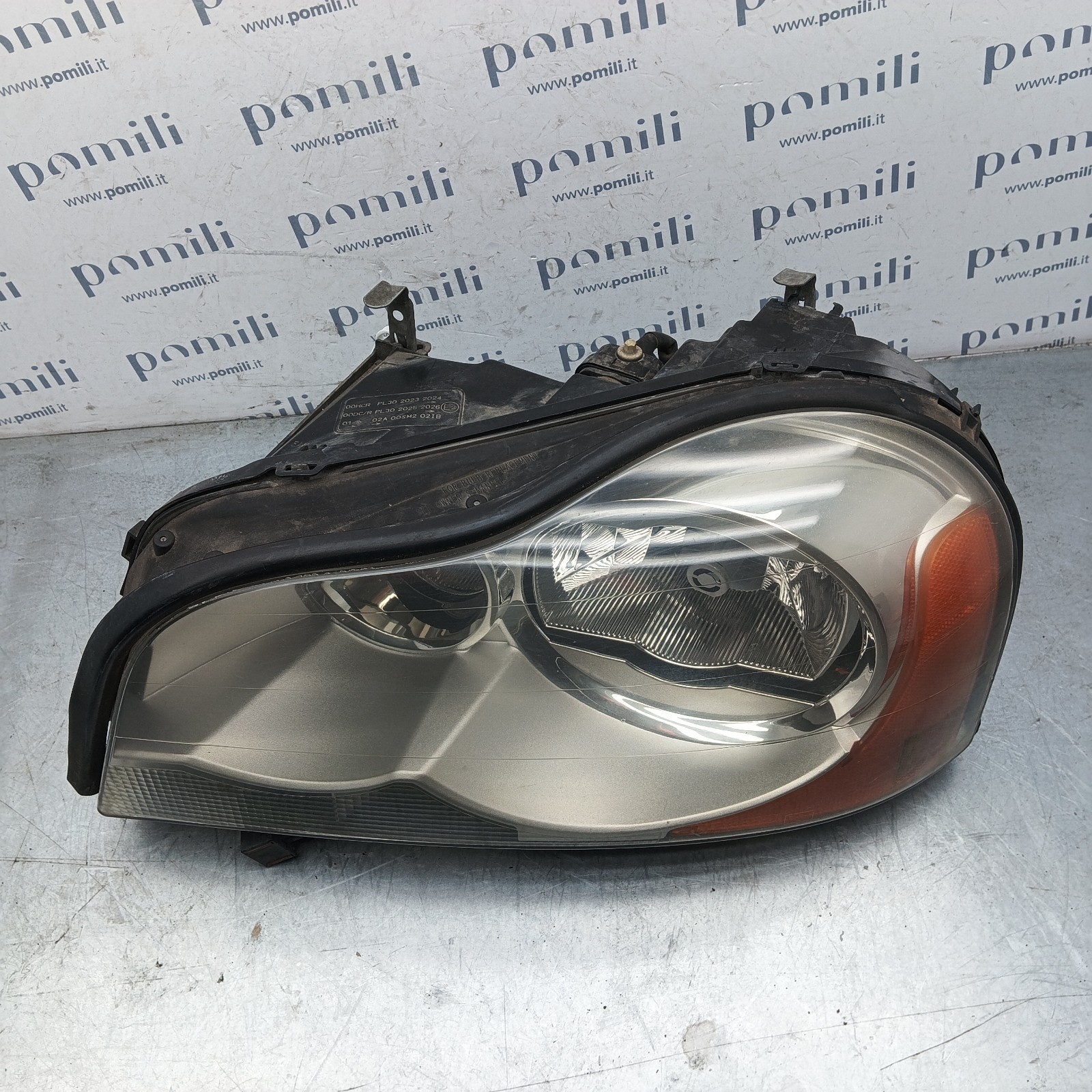 Pomili Fanaleria Faro anteriore sinistro Volvo XC90 89009436 usato Xenon