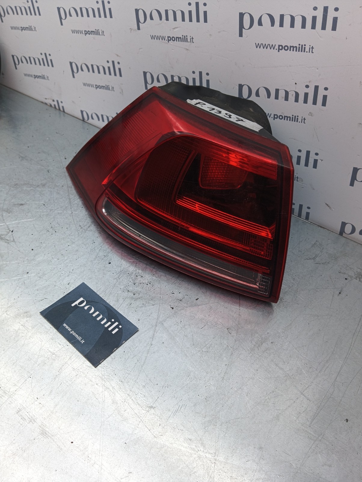 Pomili Fanaleria Volkswagen Golf VII 5G0945095 fanale posteriore sinistro usato