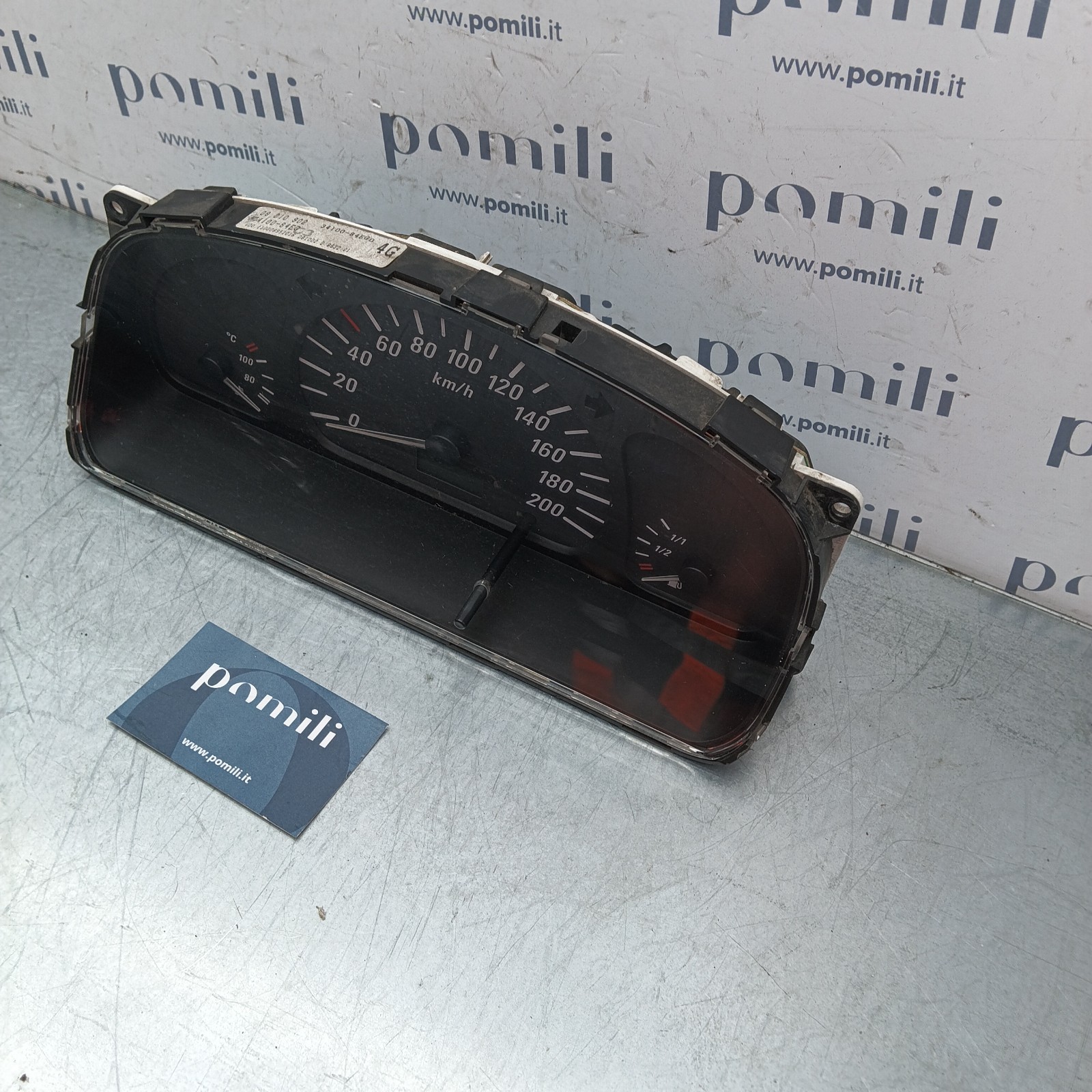 Pomili Rivestimenti interni e parti interne Quadro strumenti Opel Agila A 2000-08 34100-84EG usato