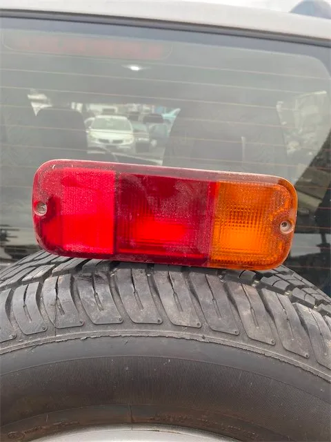 Pomili Fanaleria Suzuki Grand Vitara fanale posteriore inferiore destro