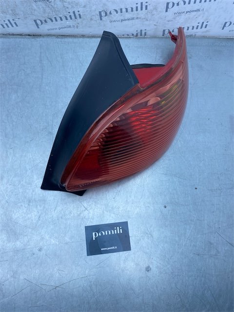 Pomili Fanaleria Peugeot 206 fanale posteriore destro