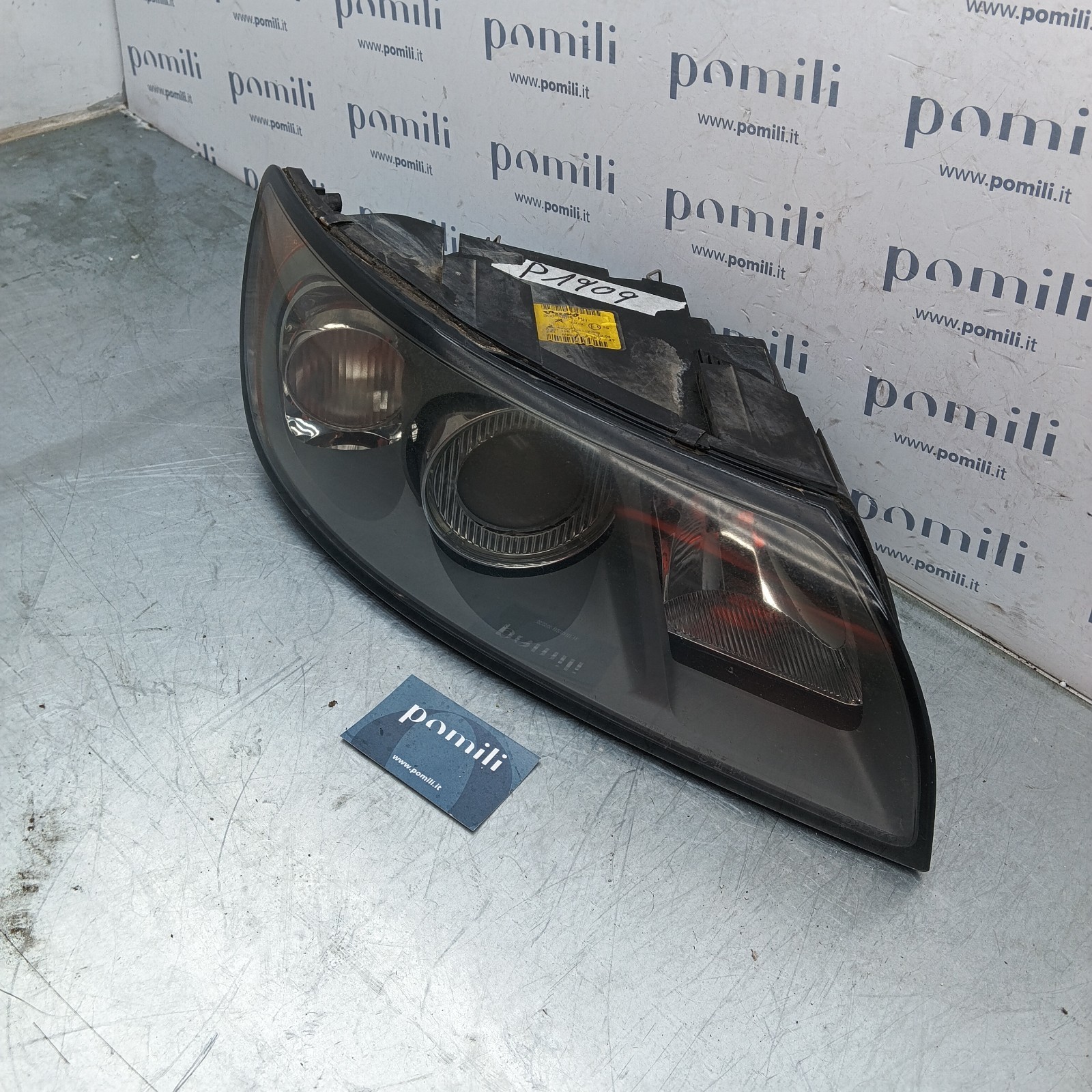 Pomili Fanaleria Faro anteriore destro Volvo V50 30698886 usato