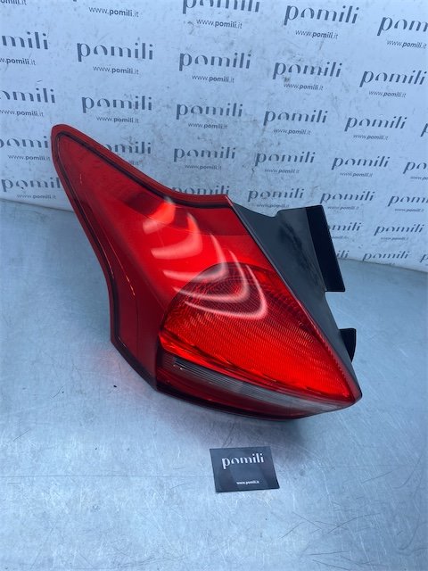 Pomili Fanaleria Fanale post. SX FORD FOCUS (CEW) 09/14>08/19<