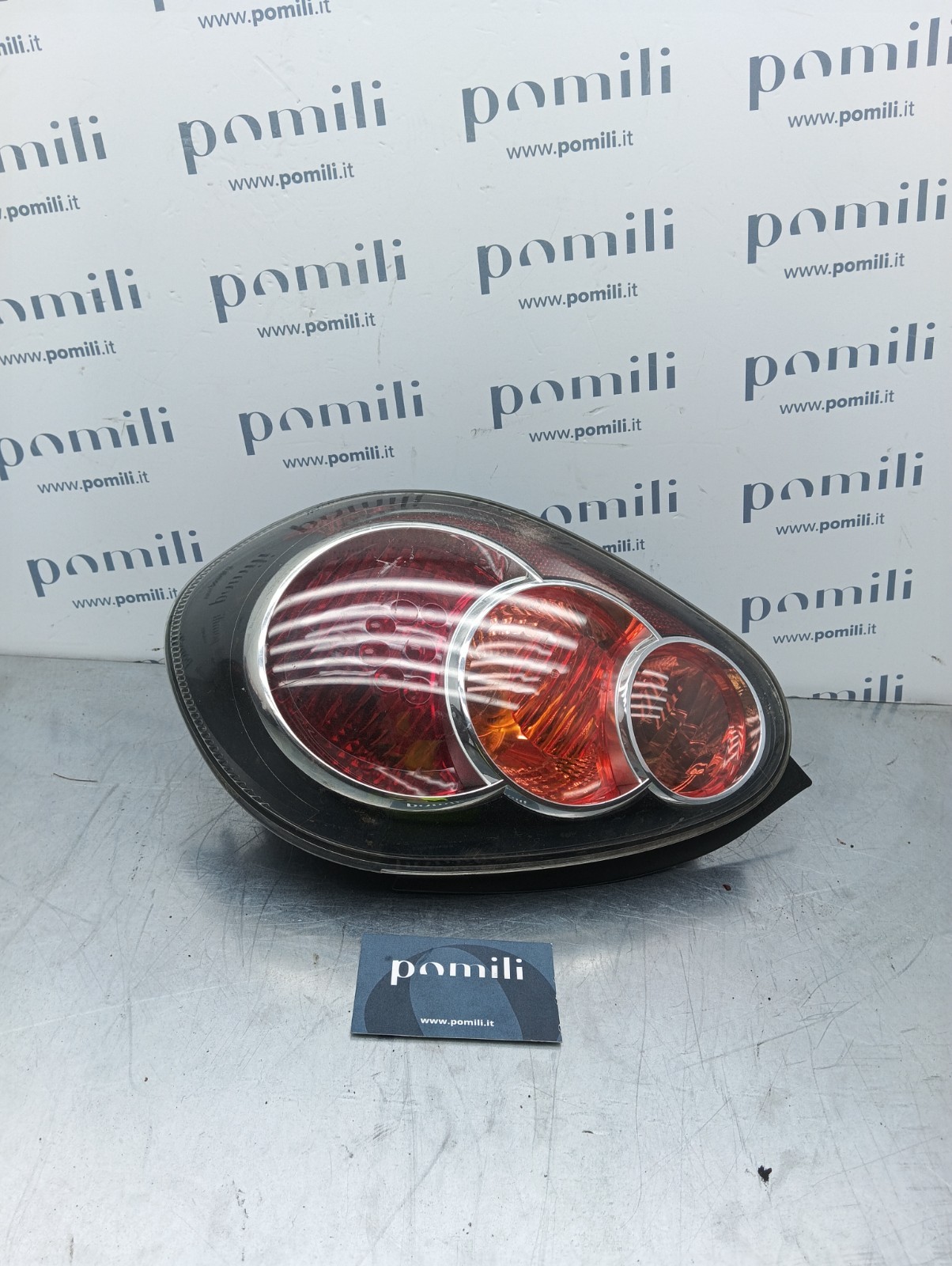 Pomili Fanaleria Toyota Aygo fanale posteriore sinistro usato OEM
