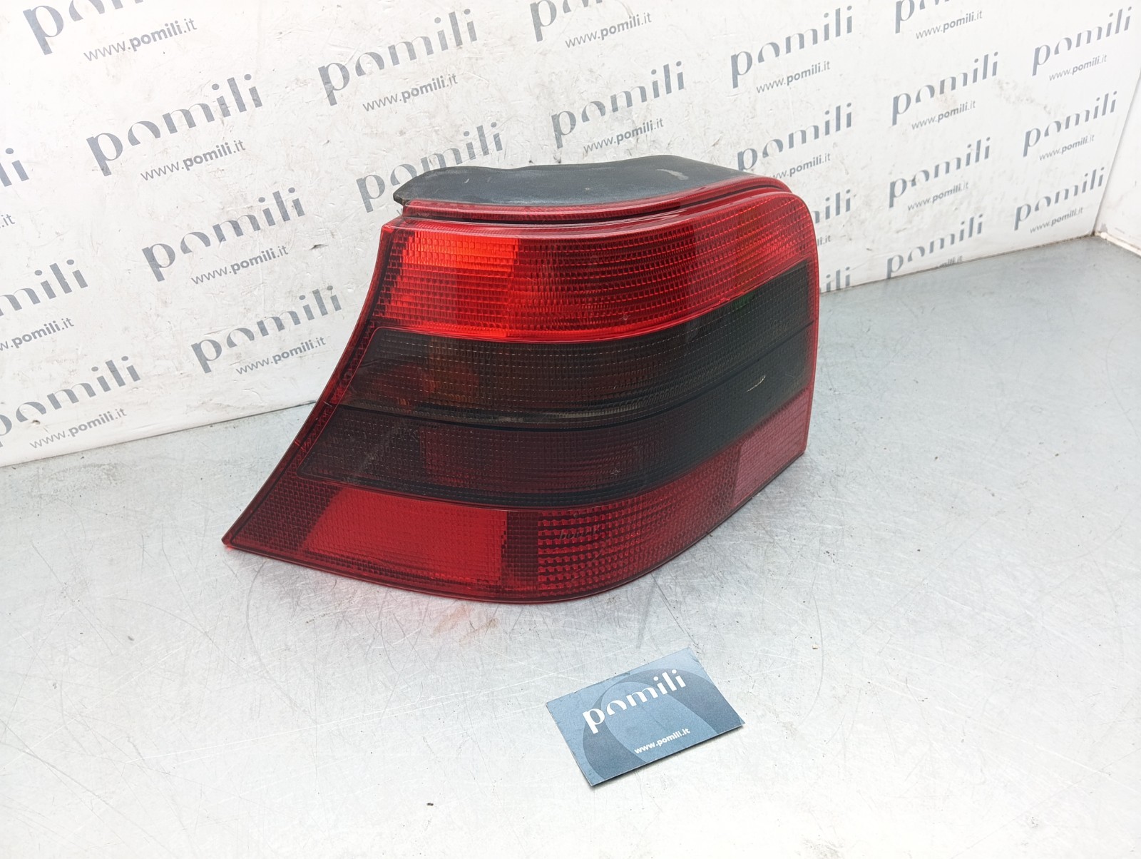 Pomili Fanaleria Fanale posteriore sinistro Volkswagen Golf 4 1J69451119 usato