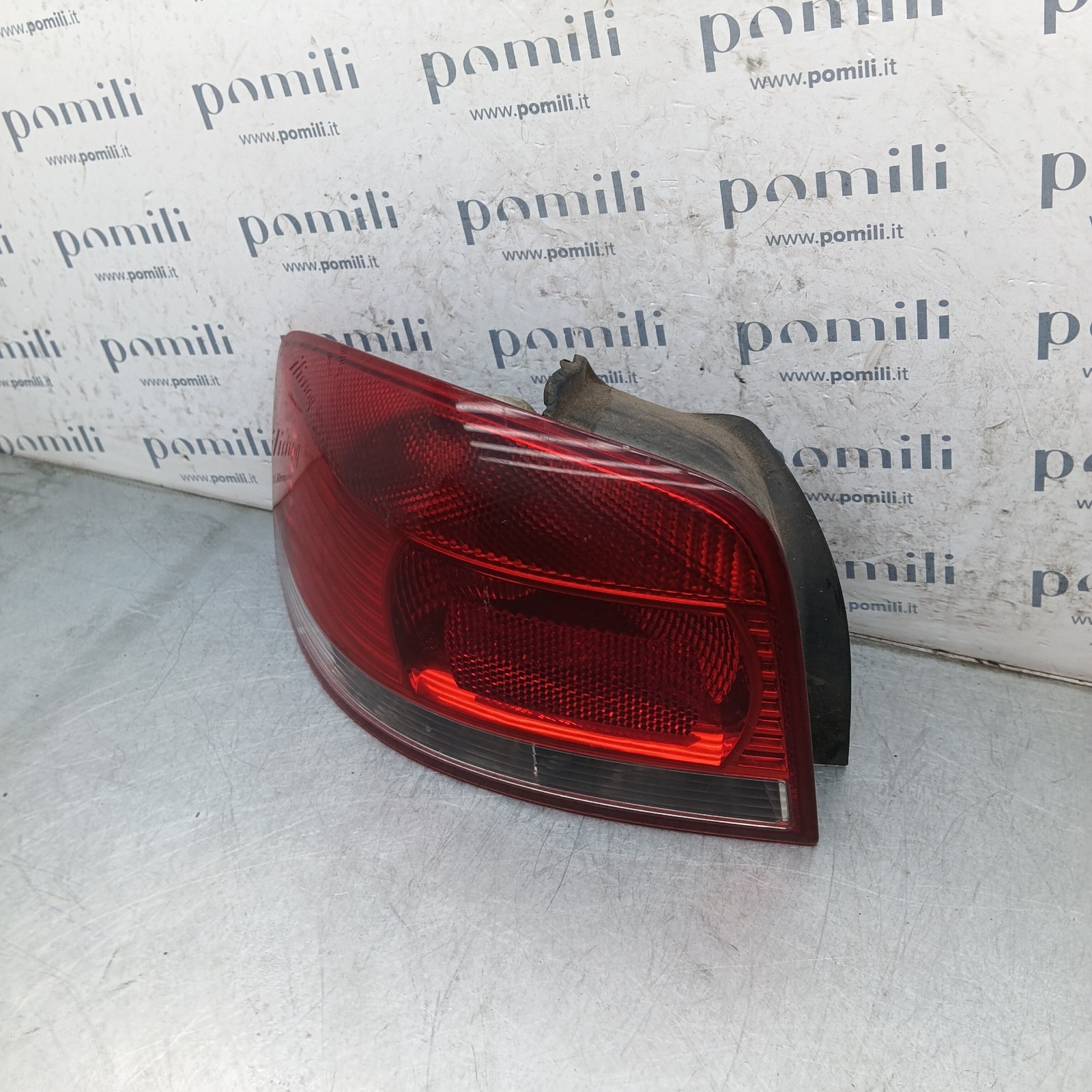 Pomili Fanaleria Audi A3 8P0945257 fanale posteriore sinistro usato