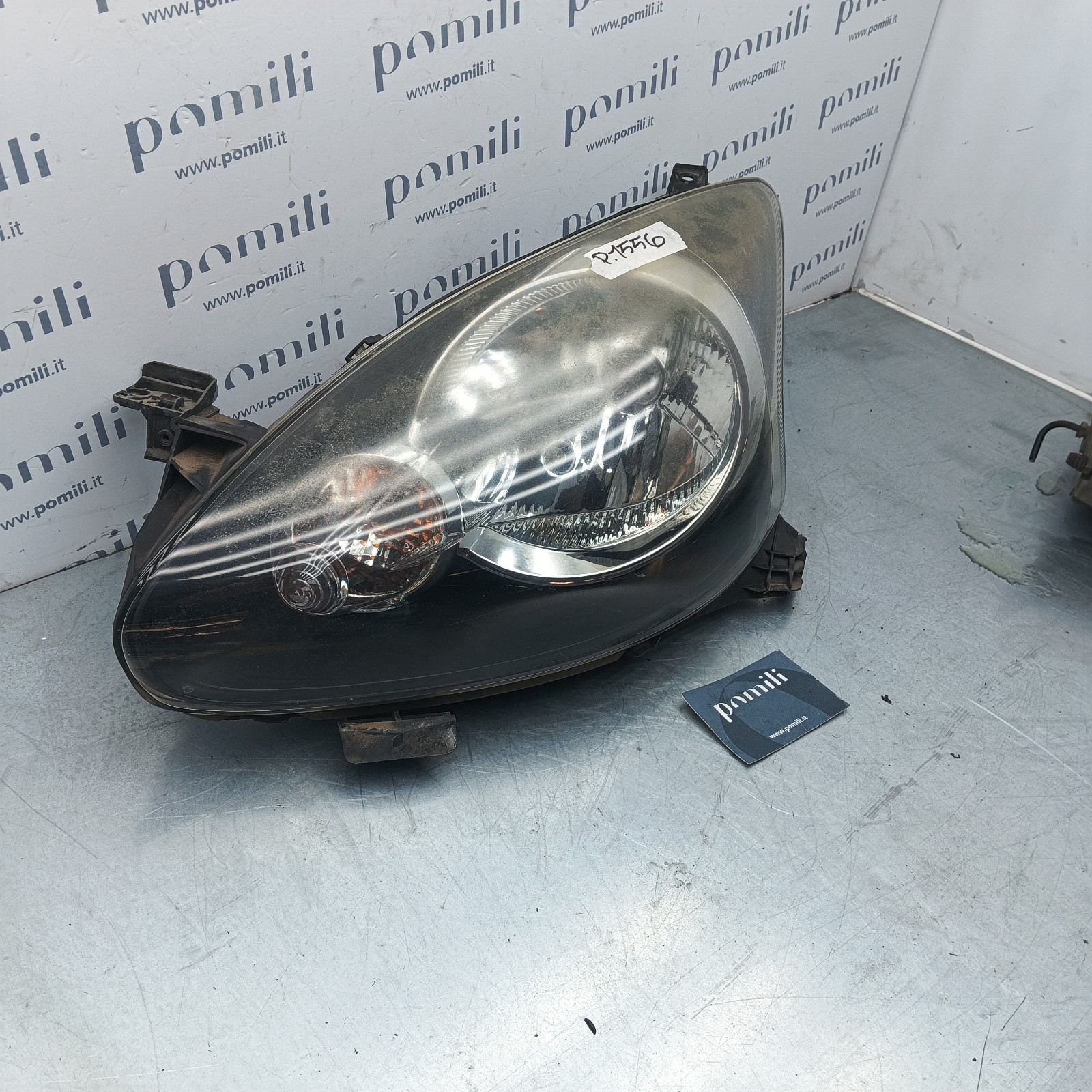 Pomili Fanaleria Toyota Aygo faro anteriore sinistro 2005-2014 usato