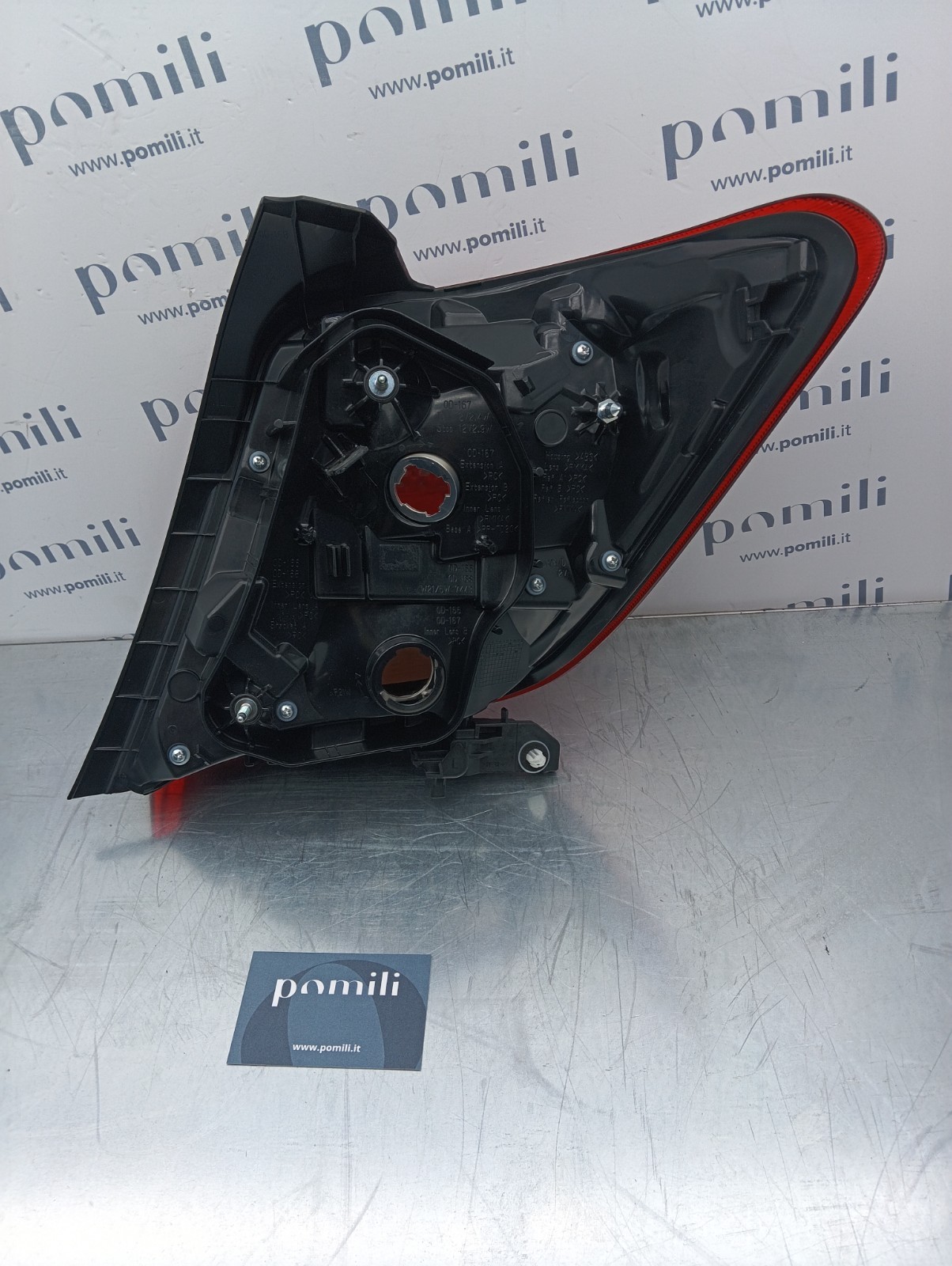 Pomili Fanaleria Yaris 81561-0D600 fanale posteriore sinistro