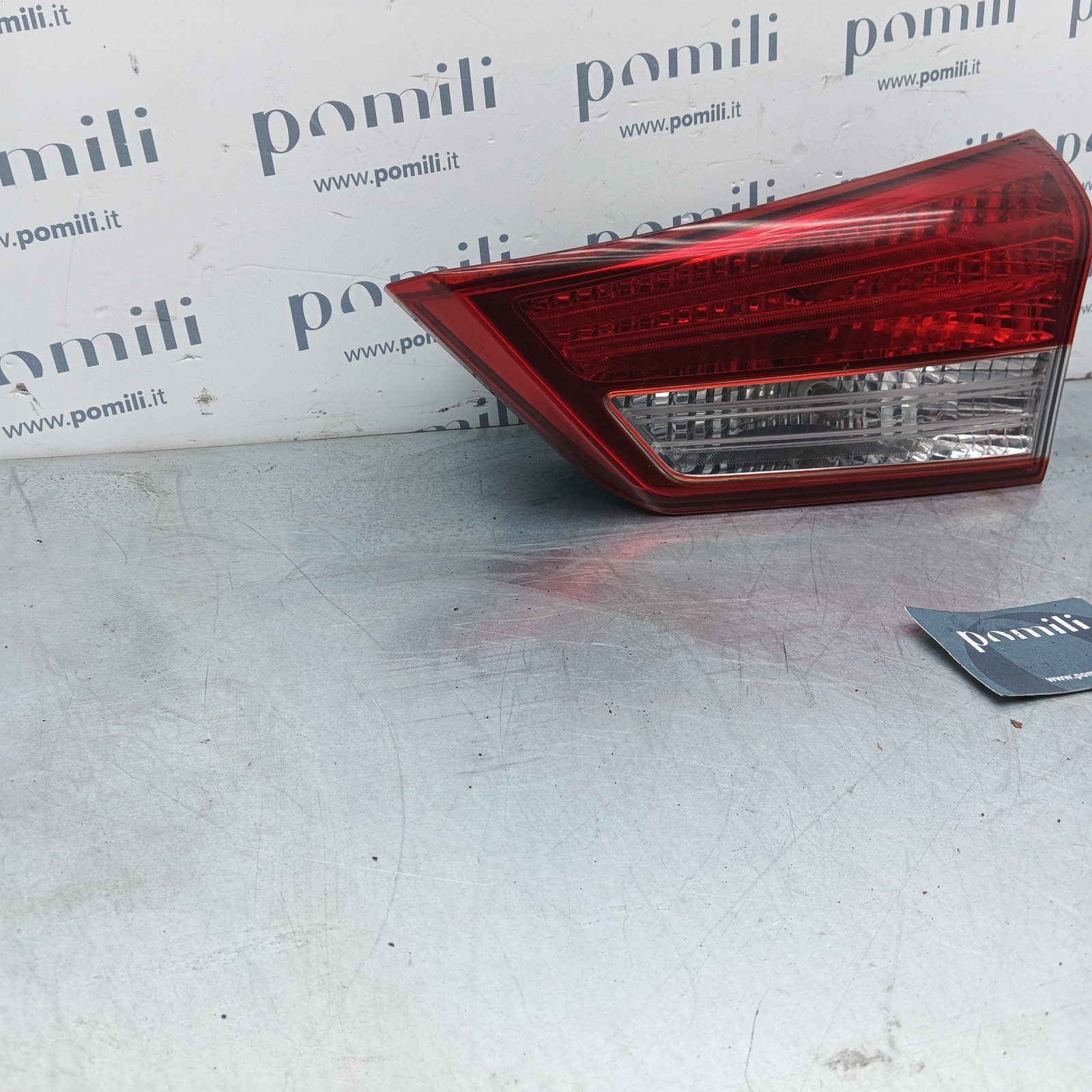 Pomili Fanaleria Hyundai ix20 fanale posteriore destro portellone usato OEM 92404-1K0