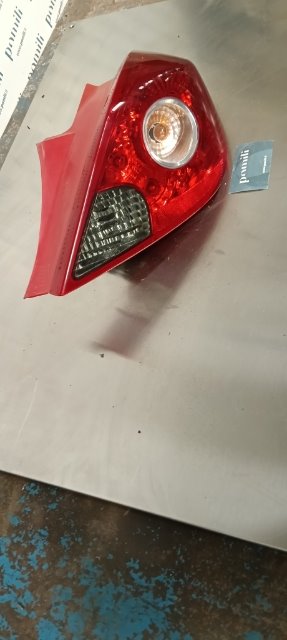 Pomili Fanaleria Opel Corsa (S07) (07/06>02/11<) fanale posteriore destro
