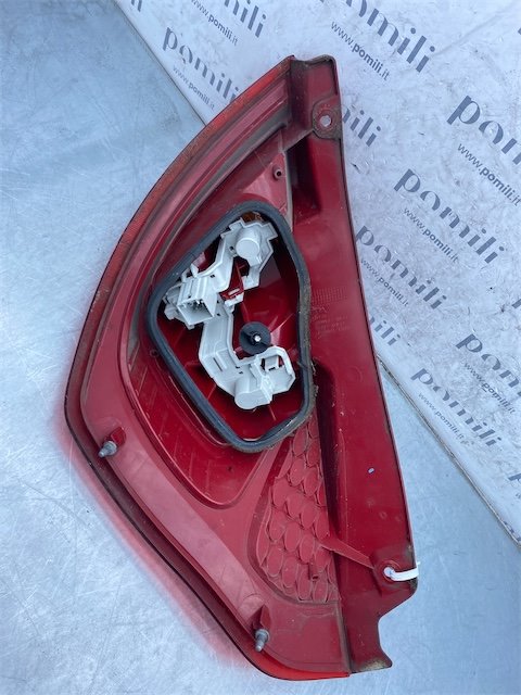 Pomili Fanaleria Ford Fiesta (CB1) fanale posteriore sinistro 09/2008–10/2013