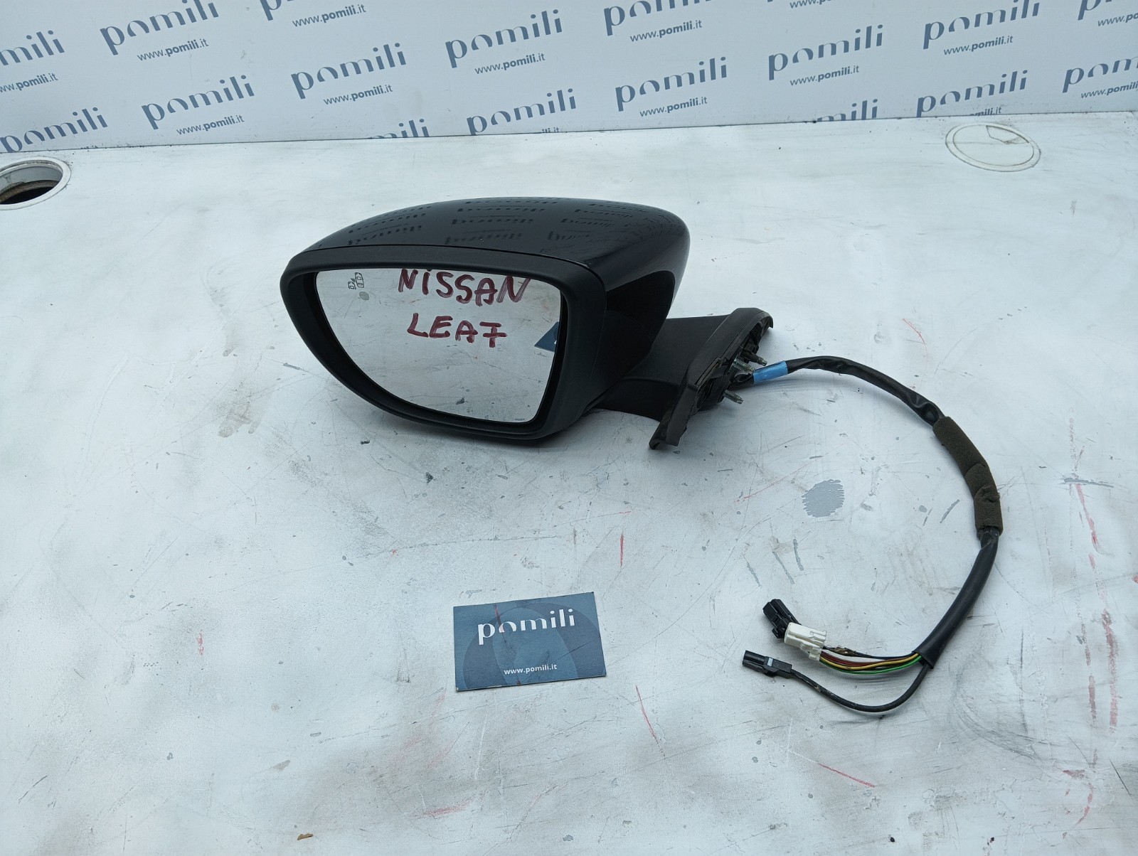 Pomili Cristalli Specchietto retrovisore sinistro Nissan Leaf 417021 nero usato