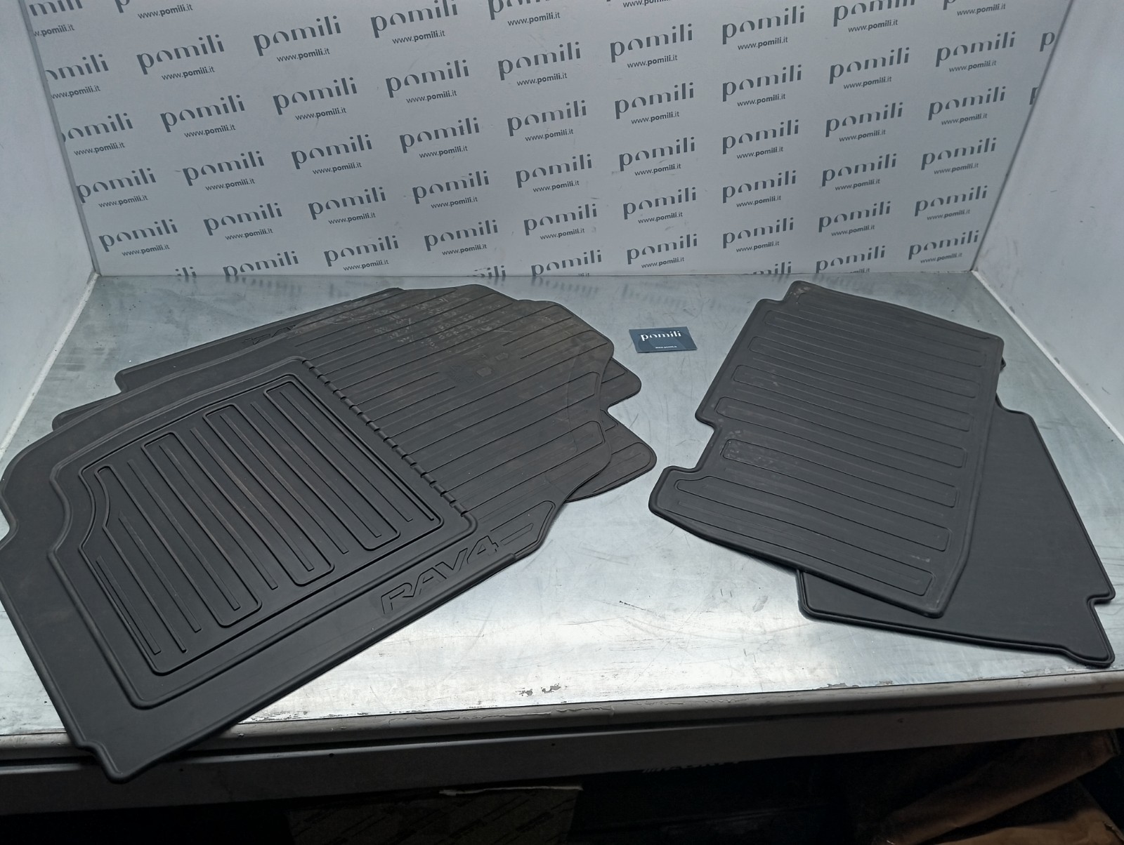 Pomili Rivestimenti interni e parti interne Toyota RAV4 tappetini in gomma PZ49L-X035A-RJ