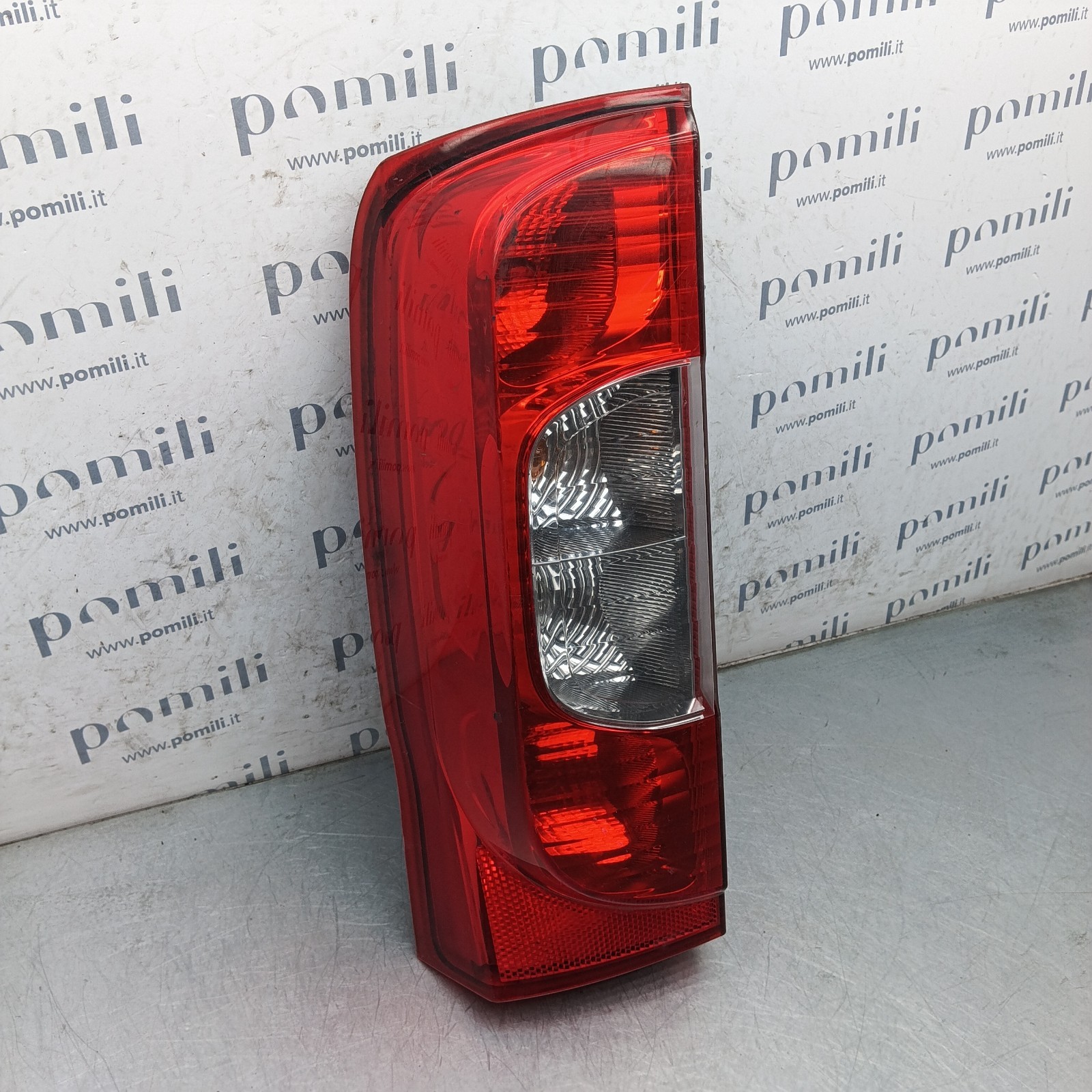 Pomili Fanaleria Fiat Fiorino 13203F fanale posteriore sinistro usato