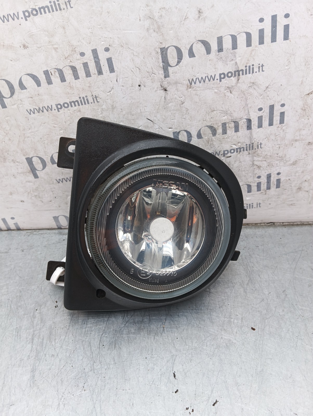 Pomili Fanaleria Fendinebbia Nissan Micra K11 sinistro 261556F700 usato