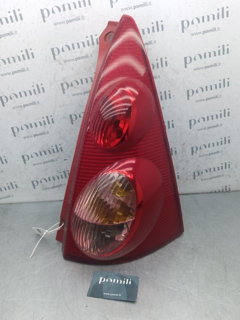 Pomili Fanaleria Peugeot 107 fanale posteriore destro