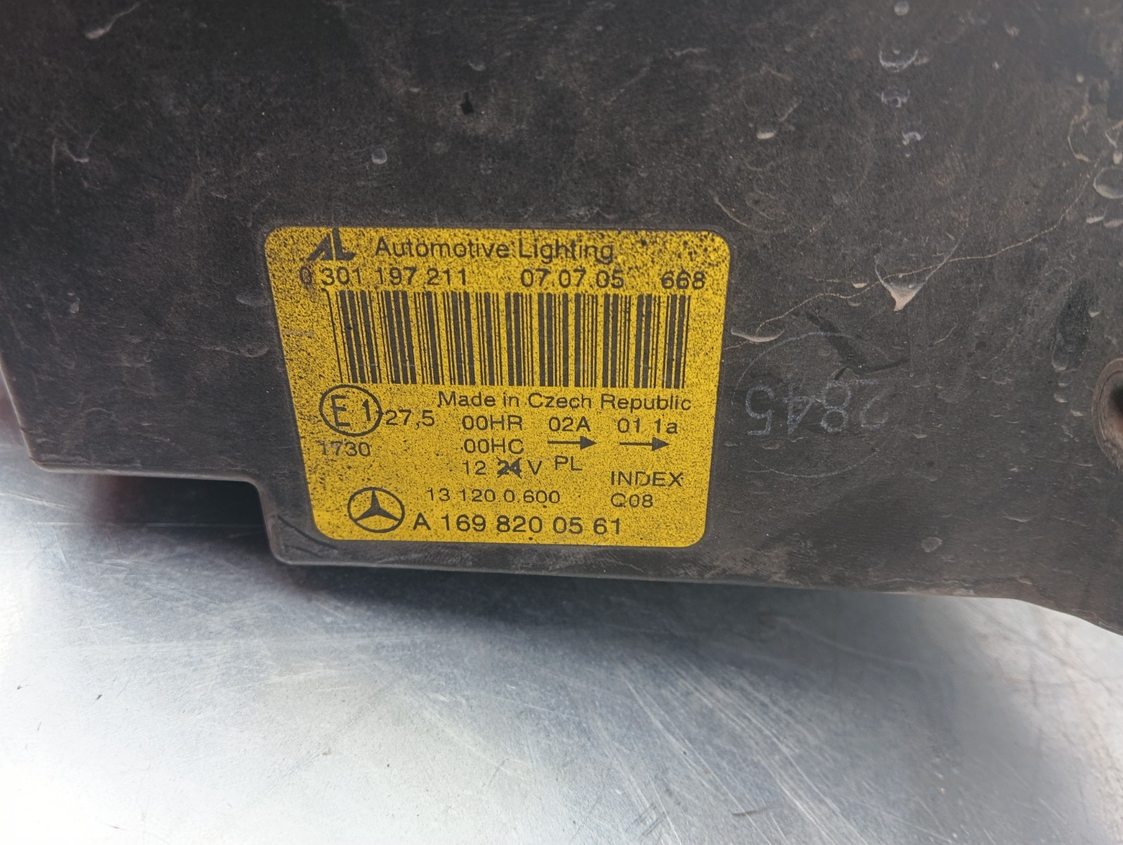 Pomili Fanaleria Mercedes-Benz A180 faro anteriore sinistro usato A1698200561