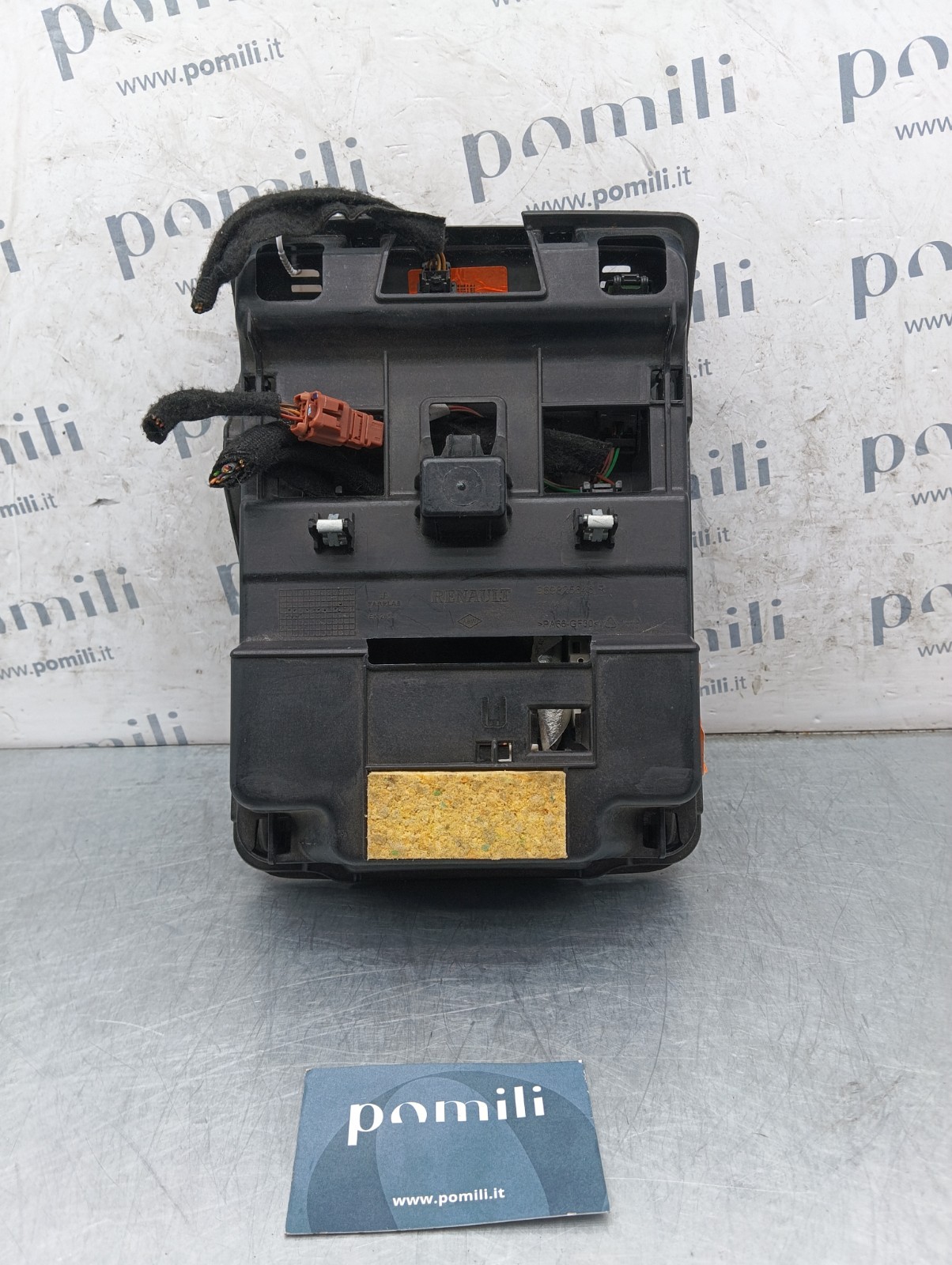 Pomili Fanaleria Luce abitacolo Renault Clio V 969825646R usata