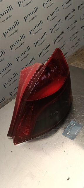Pomili Fanaleria Toyota Yaris fanale posteriore destro