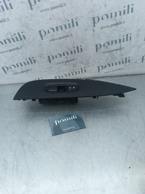Pomili Rivestimenti interni alzacristallo elettrico anteriore destro Nissan Qashqai J11E