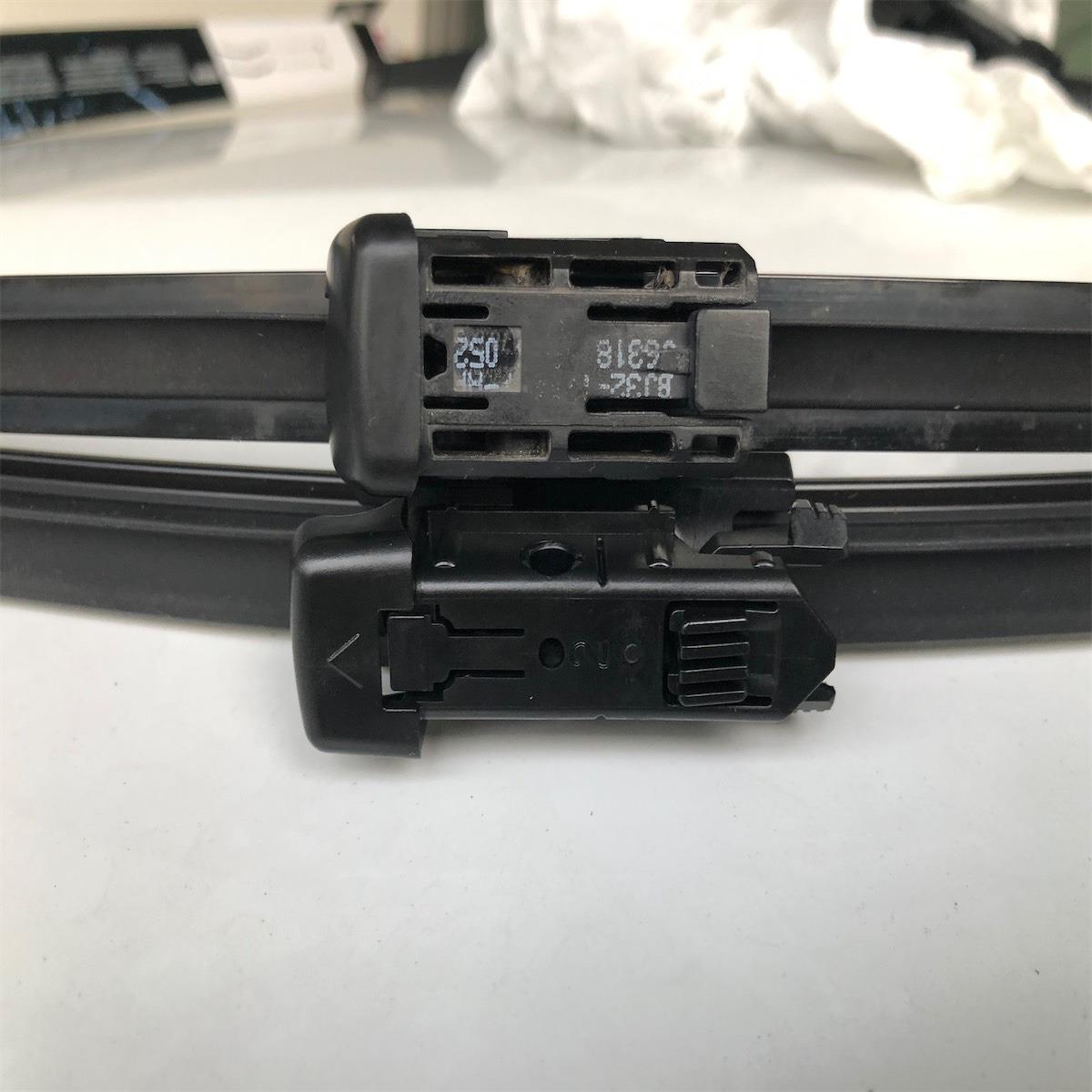 Bosch Spazzole tergicristallo A966S anteriori 600/530 mm piatte
