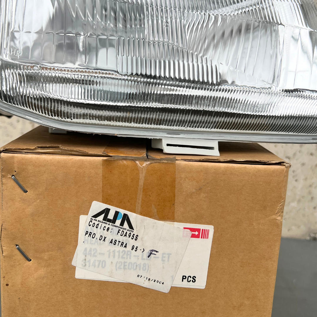 Sara Autoricambi Fanaleria fanale anteriore destro Opel Astra 1993-2001