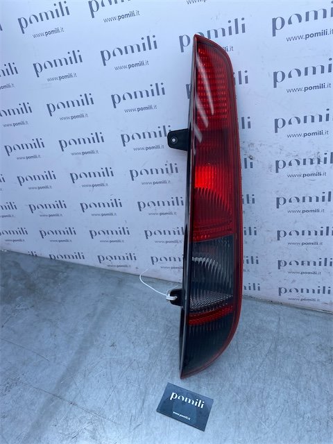 Pomili Fanaleria Ford Focus CAP fanale posteriore