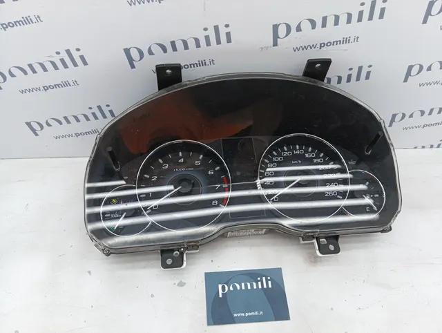 Pomili Rivestimenti interni Outback FS0336 quadro strumenti usato