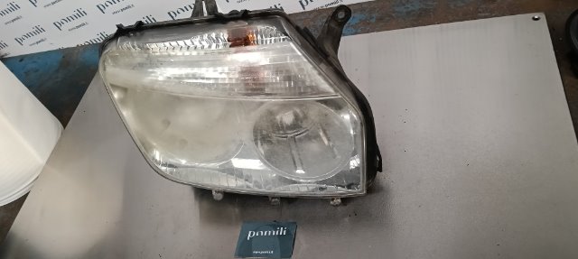 Pomili Fanaleria Dacia Duster proiettore anteriore destro