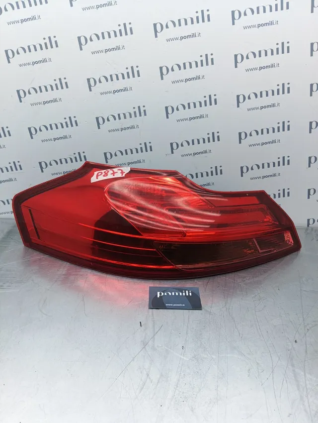 Pomili Fanaleria Fanale posteriore sinistro Opel Insignia SW 13226856 usato