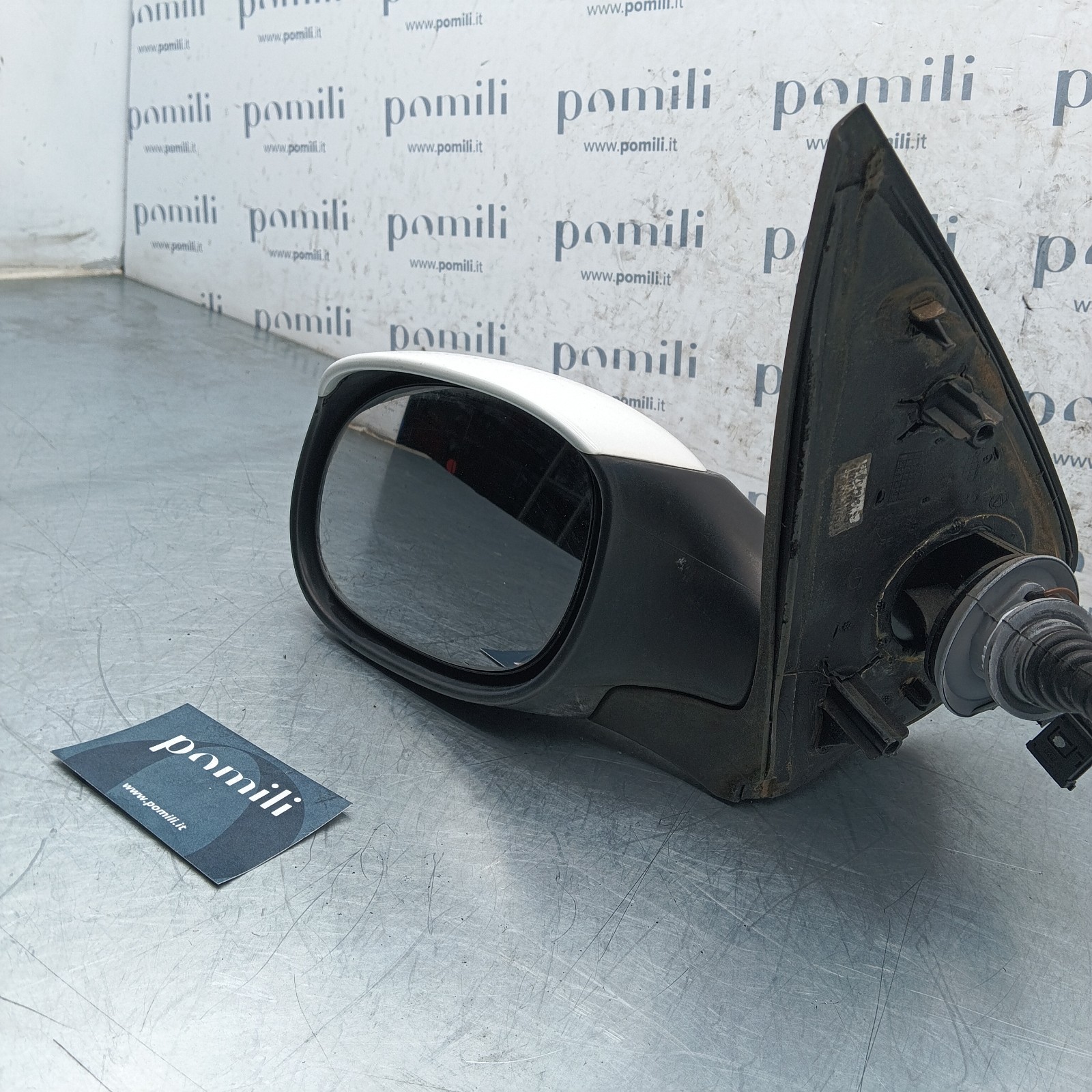Pomili Cristalli Specchietto retrovisore sinistro 2 Pin Peugeot 206+ 0309132 usato
