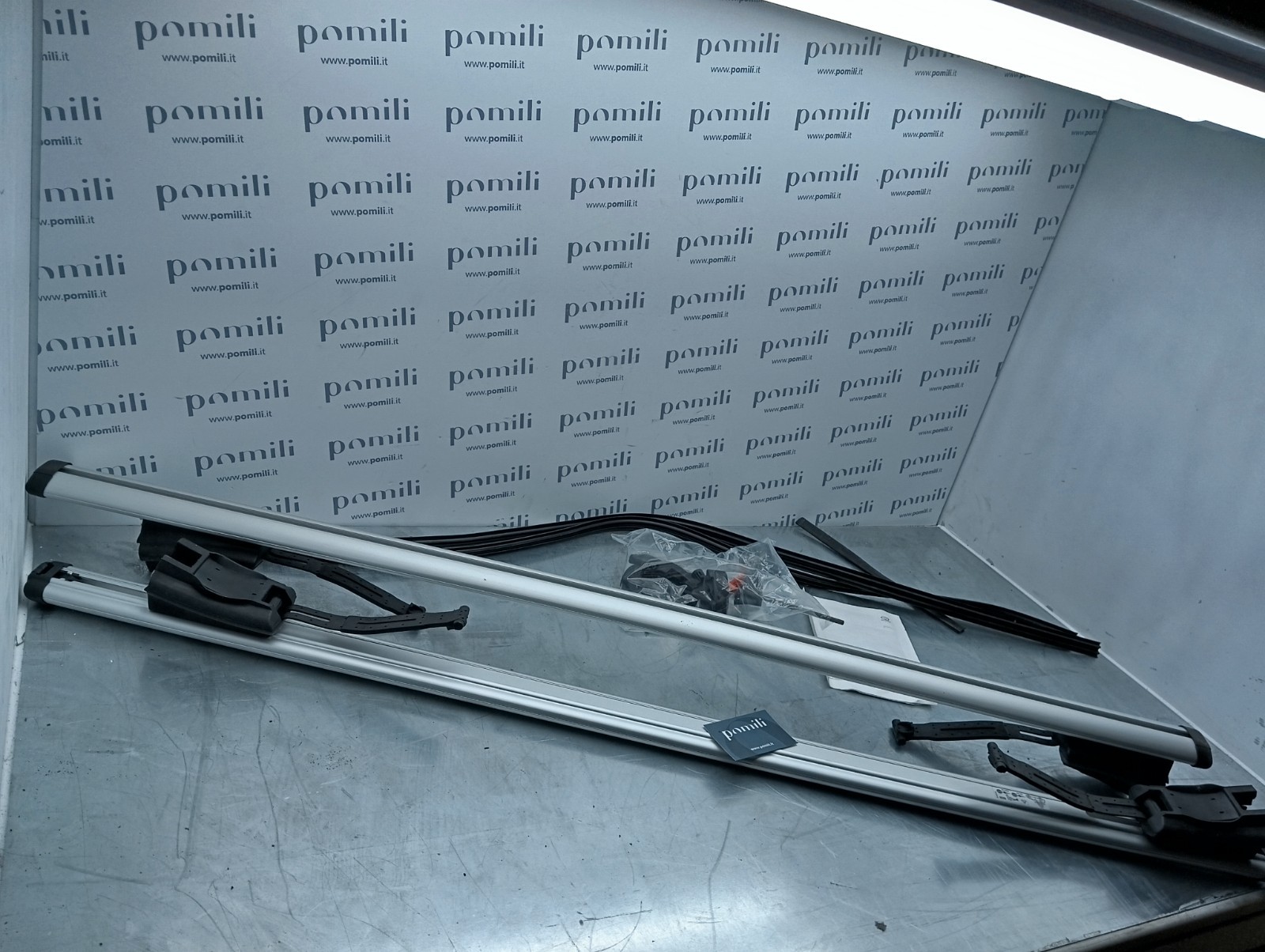 Pomili Lamierati esterni PZ41B-X5620-00 barre portapacchi RAV4 kit completo