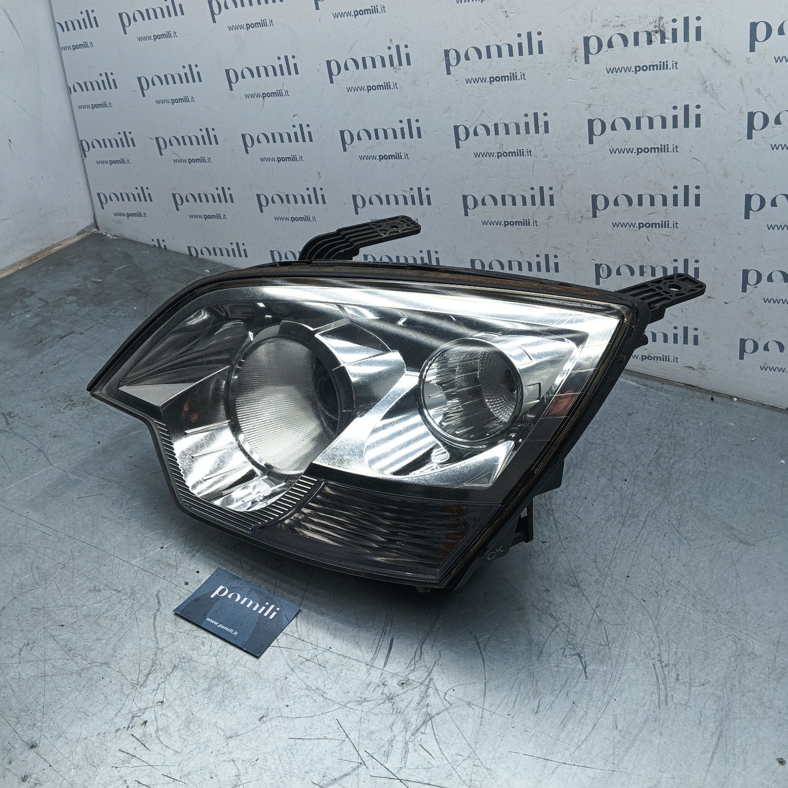 Pomili Fanaleria Opel Antara 00024584 faro anteriore sinistro xenon usato
