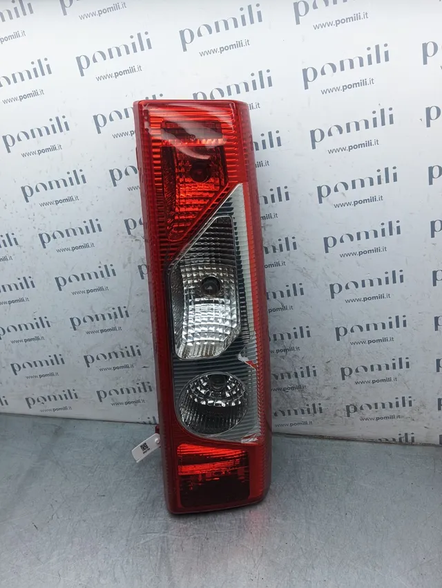 Pomili Fanaleria Fanale posteriore destro Scudo/Expert/Jumpy/Proace (2007-2015) 9467069988 usato